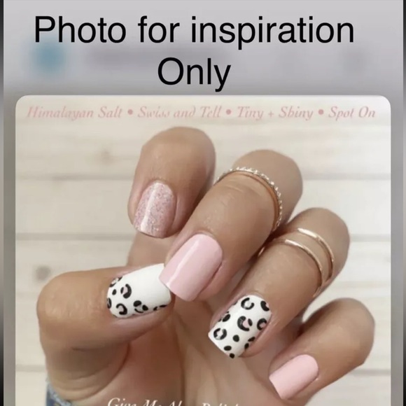 🎉 3/$25 trendy cute Color Street Spot On Retired Clear Nail Set - Picture 4 of 9